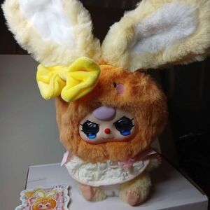 Baby Three Lily Rabbit Town V2